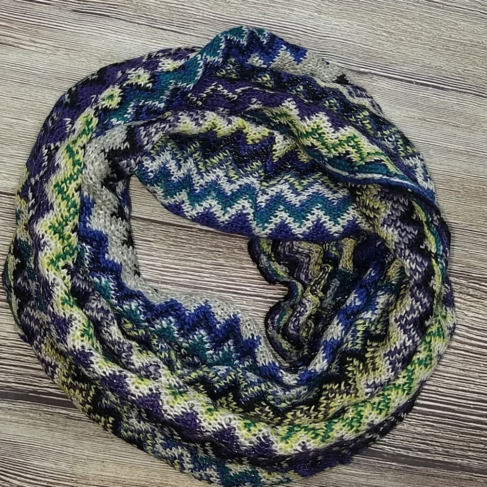 Womens Apt 9 Knit Blue Scarf - Picture 4 of 4
